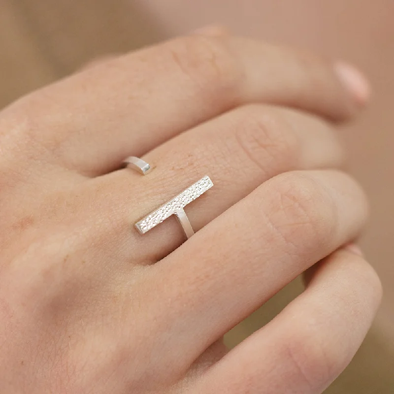 women affordable rings -DIAMOND DUSTED SINGLE ADJUSTABLE RING