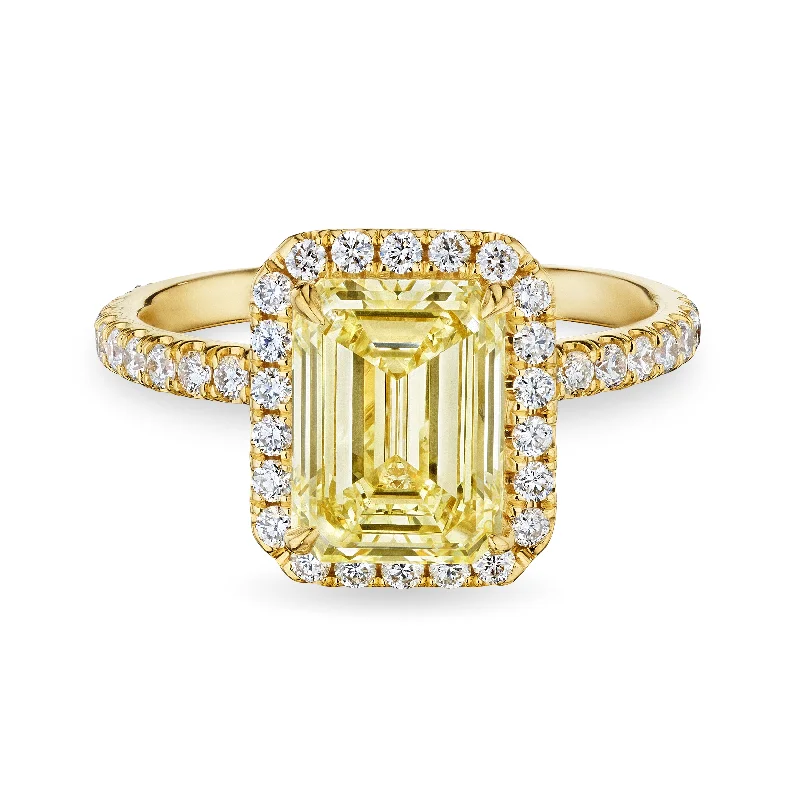 women classic rings -Emerald Cut Diamond Ring With Halo, 2 CT, Gold